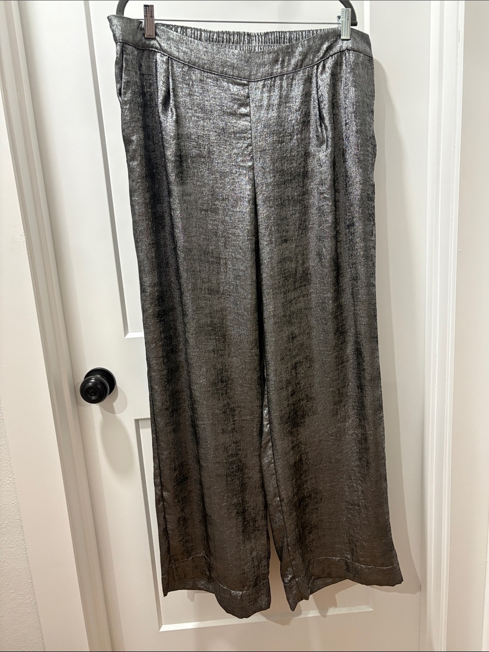 Metallic Wide-Leg Women’s Slack- Silver